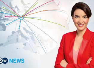 Englische Nachrichtensendung der Deutschen Welle: DW-News. Moderatorin Laila Harrak